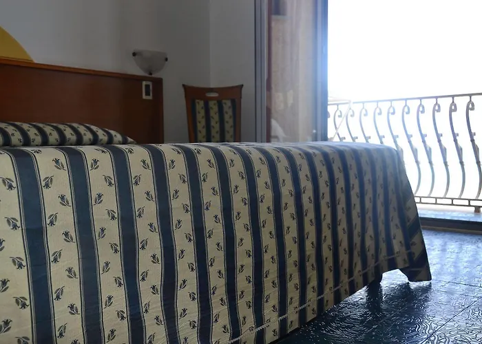 Hotel Eurolido Falerna